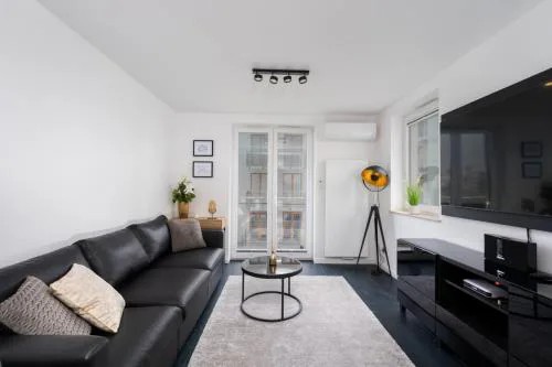 Apartments Deluxe Barcelona 55 by BookingHost