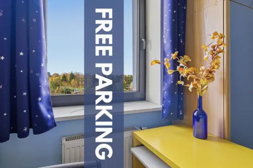 Bronowice - large and modern apartment with free parking spot