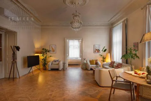 Le Jardin - Elegant Suites by Fragola Collection