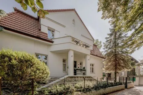 Grottger Luxury Boutique Hotel City