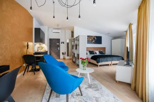 Happy Apartament Halicka