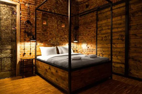 HOUSEHOST ApartmenI: Podbrzezie 2/20