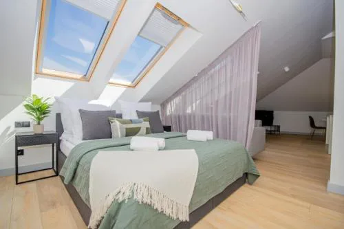InPoint Sunny Studio next to Wawel Castle - Kossaka 5 Self Check-in