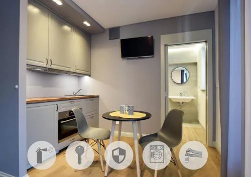 Jewish Quarter Small Apartment