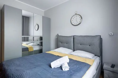 JM 2 Apartment 3 Min Walk from Main Station & Old Town - Free Parking