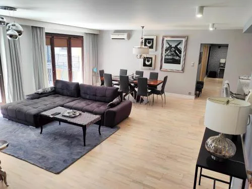 Kings City - Skawińska Apartment