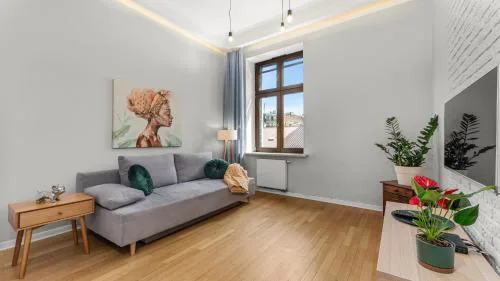 Krupnicza Apartment by VSI