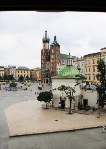 Main Square 18 view 2