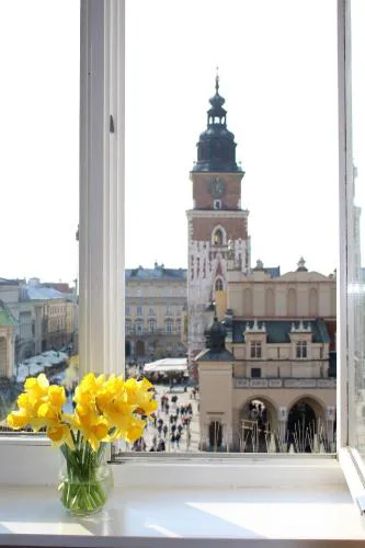 Market Square Residence