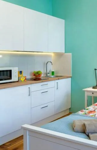 Mint&Jade studio B