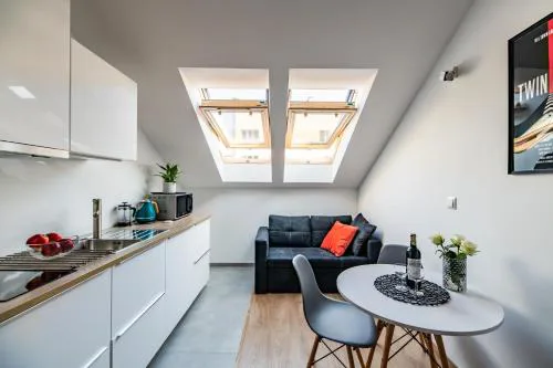 NEO SKY Apartment, FREE PARKING, 15 min walk Old Town&Kazimierz - by Homelike Krakow