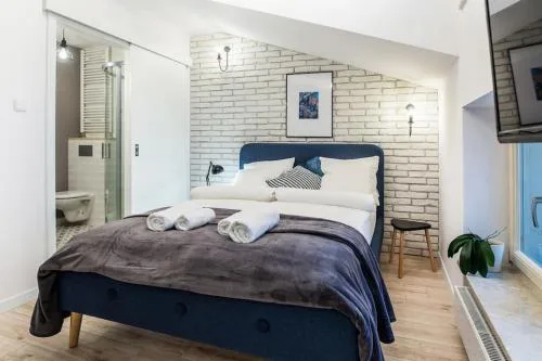 Old Town Apartments - T36b