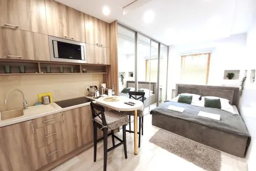 Old Town Apt - Rzeszowska R6