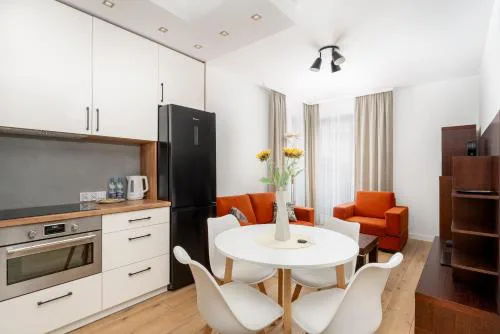 Przewóz Comfort Apartment by BookingHost