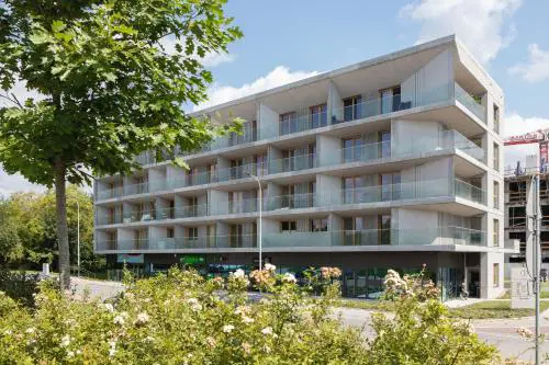 Solaris Park Apartment Tauron Arena by Renters Prestige