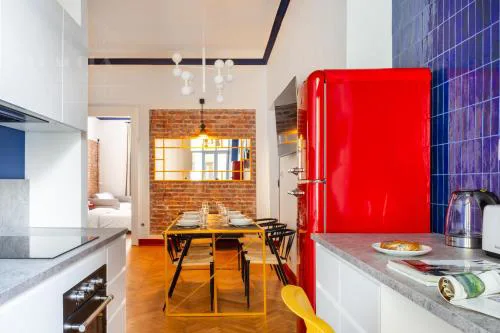 SquadGoals House - Spacious Stays by Fragola Apartments
