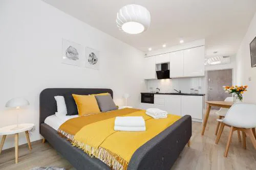 Studio with balcony - Rajska 3 Street