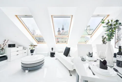 UNIQUE DESIGN Loft in middle of CENTRE of OLD TOWN with Netflix