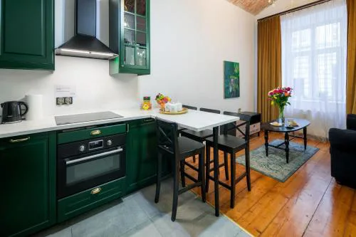 Verde 2-room in the center