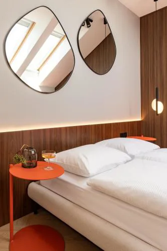 Apartament SZTOKHOLM - przestronny i stylowy apartament w centrum miasta, z prywatnym parkingiem