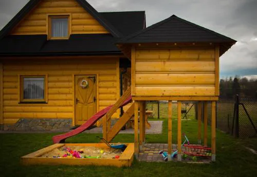 Domki w ogrodzie - wypoczynek w góralskim klimacie, sauna i jacuzzi