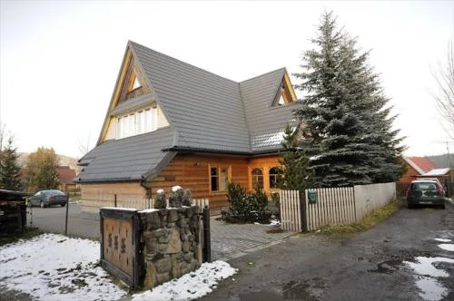 Spacious Tatra retreat for families & groups of friends
