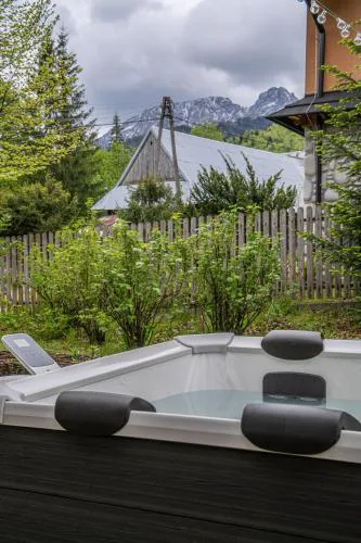 Golden Villa Kościelisko - Jacuzzi - Grill - Taras z Widokiem - Prywatny Ogród