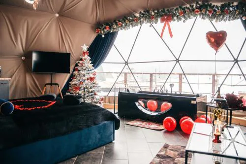Góralski Harem Osada Glamp & Glass z Jacuzzi i Balią