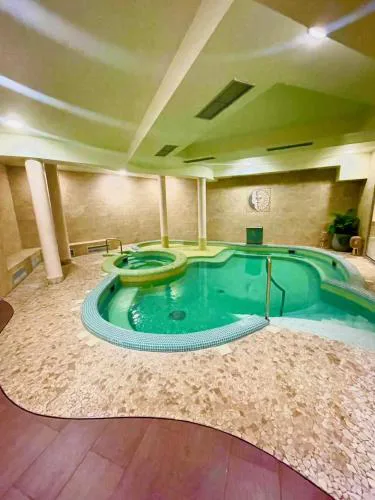 Orla Baszta Gorące Źródła SPA