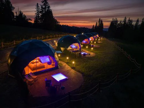 Peak Glamp & Jacuzzi