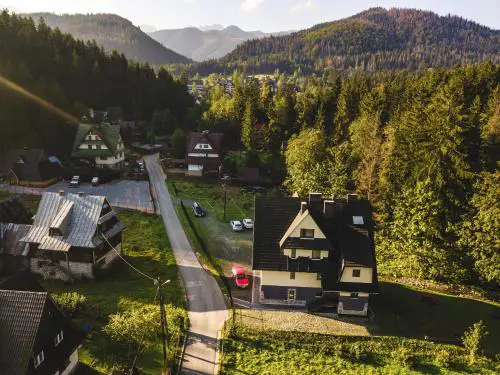 Pokoje i Apartamenty Nad Potokiem