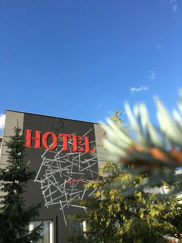 Canpol-Jull's Art Hotel