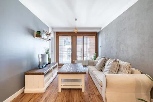 3-rooms Apartment with balcony by the Oldtown