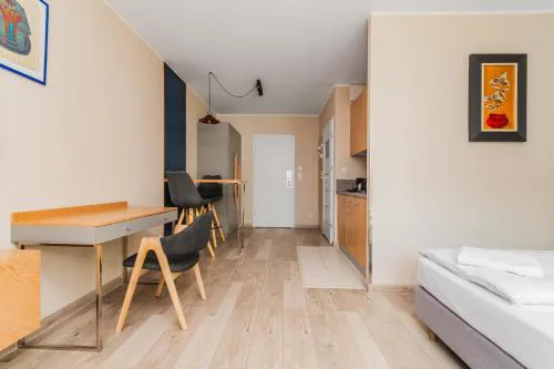 Amber Port 12B by Grand Apartments