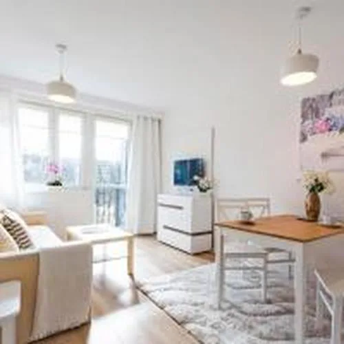 Apartament Kapitanski dla 5 osób-25 min do plaży, duży plac zabaw w parku Reagana