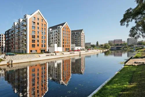 Aura Island Riverside by Downtown Apartments