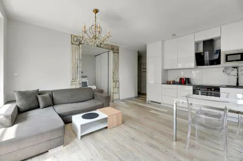 Bastion Wałowa City Center & Parking by Downtown Apartments
