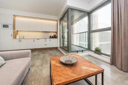 Deluxe Apartment on Granary Island with Parking - Granaria I & by Noclegi Renters