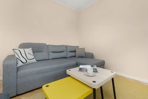 Family Apartment with 3 Bedrooms and Balcony by Noclegi Renters
