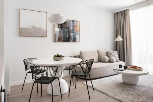 Scala Suites with Parking by Lion Apartments