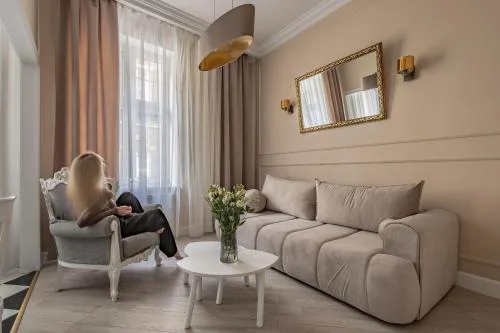 Glow Apartments - Apartment Dubaj Glamour, ulica Długa Old Town