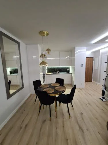 Grand Royal Apartment Premium