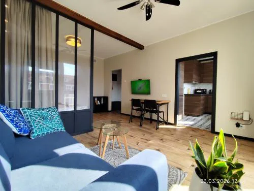 Grand-Tourist Apartment - Gold