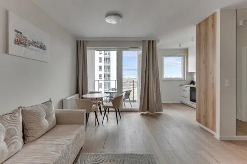 Horizon 133 - Sea View by Grand Apartments