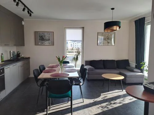 Komfortowy apartament- 1 salon, 3 sypialnie, 2 łazienki w Gdańsku