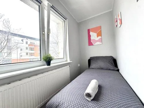 MMRent Mary's Room