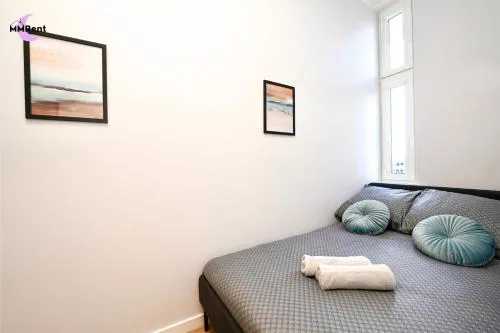 MMRent Seaside Room