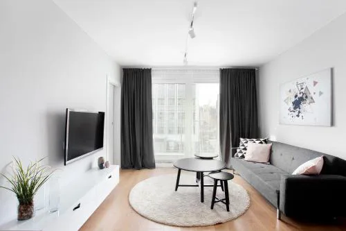 MS Apartments 4 Seasons III