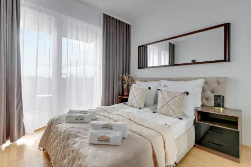Nad Stawem by Downtown Apartments