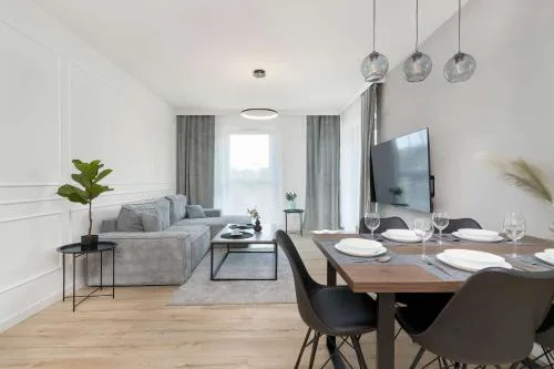 Nowa Letnica Apartment with Balcony & Parking Arena Gdańsk by Noclegi Renters